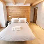 Boutique Alpine One-bedroom By Supastays - Via Lyssandrin 8 * קורמאיור