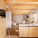 Boutique Alpine One-bedroom By Supastays - Via Lyssandrin 8 קורמאיור