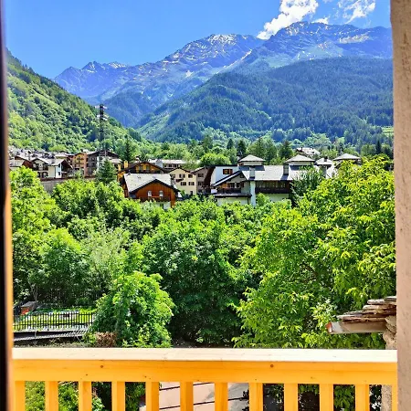 Boutique Alpine One-bedroom By Supastays - Via Lyssandrin 8 * 쿠르마예