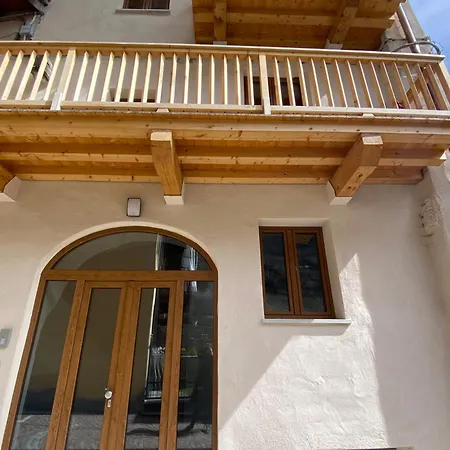 Boutique Alpine One-bedroom By Supastays - Via Lyssandrin 8 Apartment