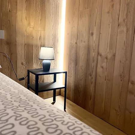 Apartment Boutique Alpine One-bedroom By Supastays - Via Lyssandrin 8 Courmayeur