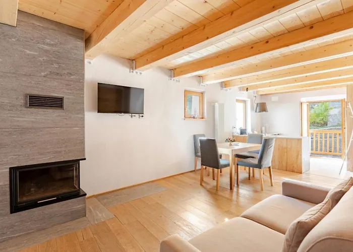 Boutique Alpine One-bedroom By Supastays - Via Lyssandrin 8 Apartment